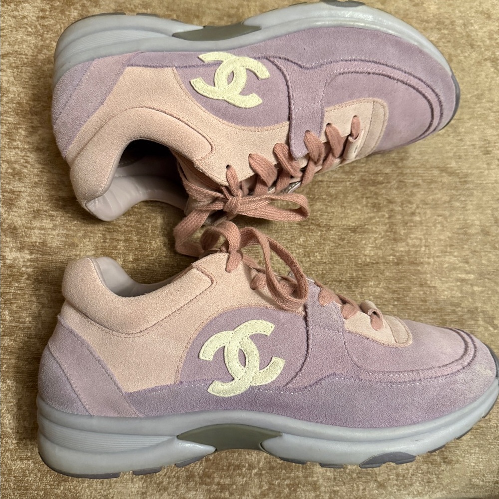 CHANEL Pink & Lavender Suede Two-Tone Sneakers EU40